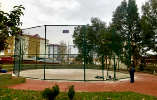 Spor Sahası Çit